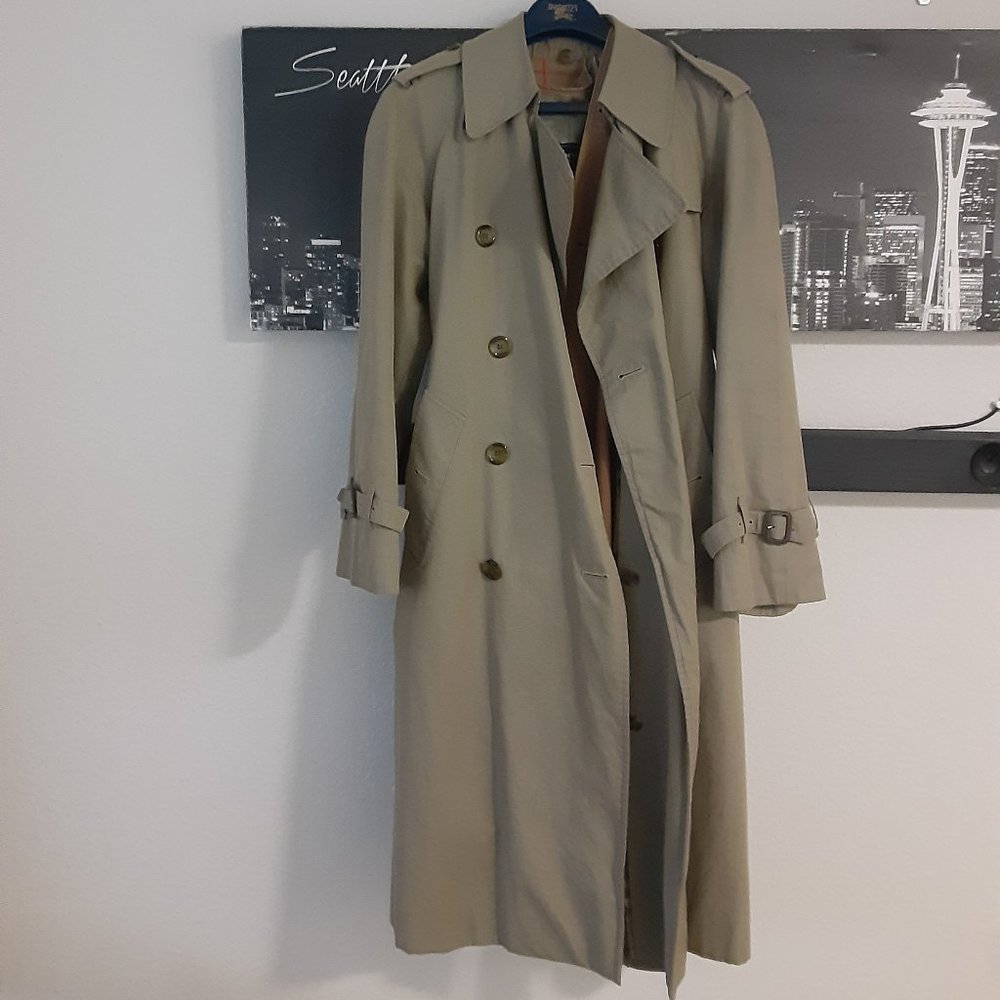 Vintage Burberry with liner